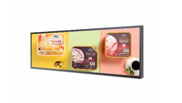 條形屏市場(chǎng)持續(xù)升溫，賦能多元場(chǎng)景數(shù)字化升級(jí)新浪潮